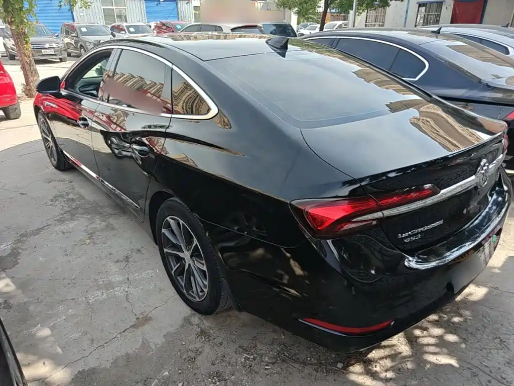 Buick LaCrosse — миниатюра 5