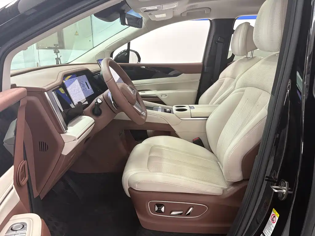 BYD Xia — миниатюра 7
