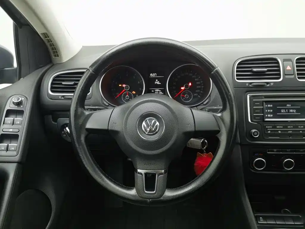 Volkswagen Golf — миниатюра 11