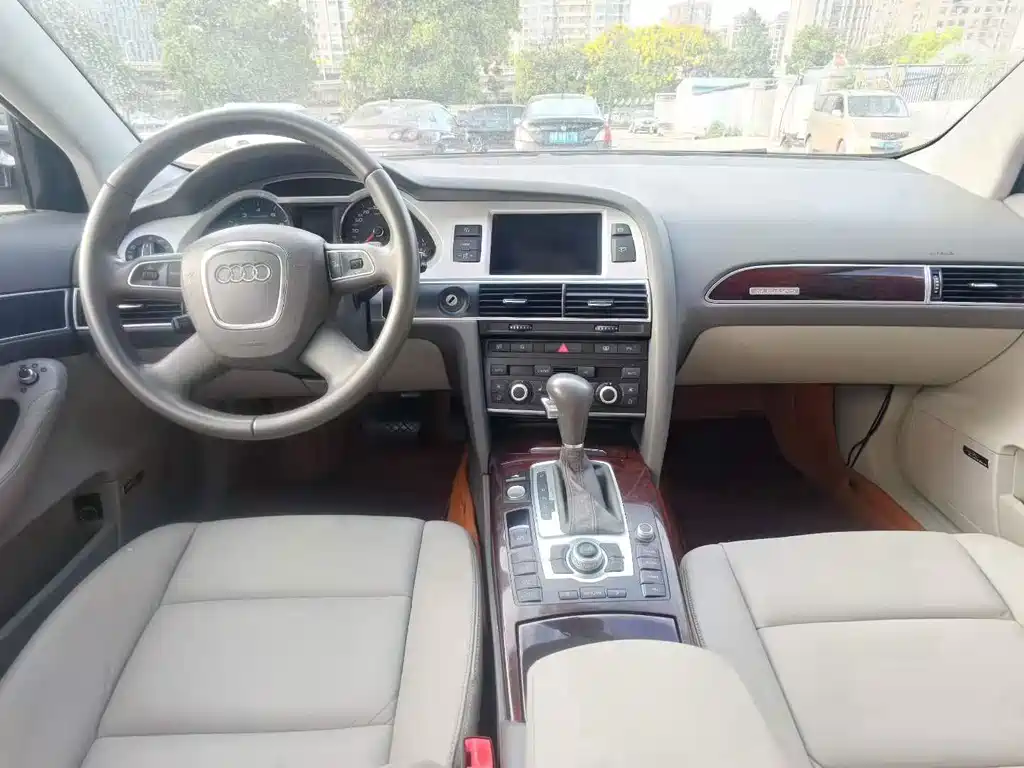 Audi A6L — миниатюра 5