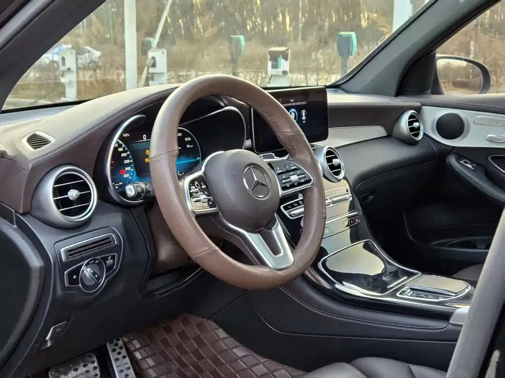 Mercedes-Benz GLC 2021 GLC 260 L 4MATIC