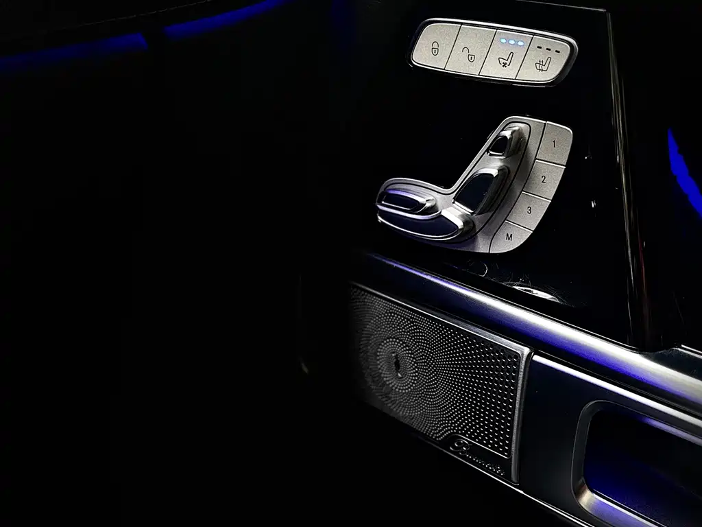 Mercedes-Benz G-Class — миниатюра 11