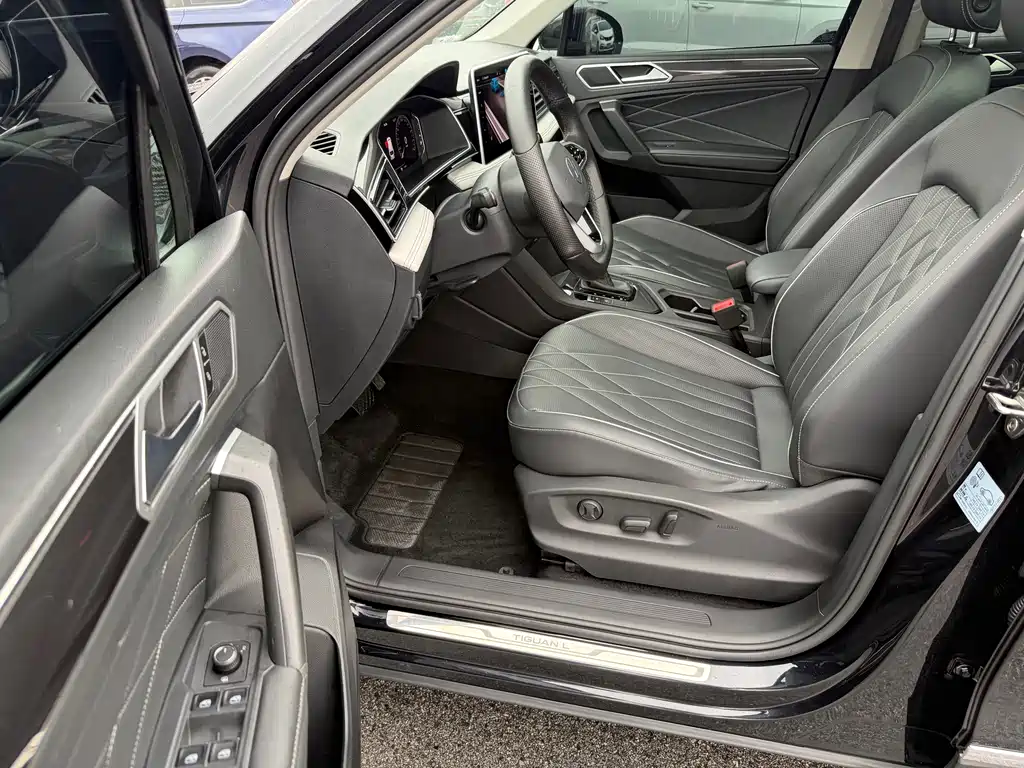 Volkswagen Tiguan L — миниатюра 13