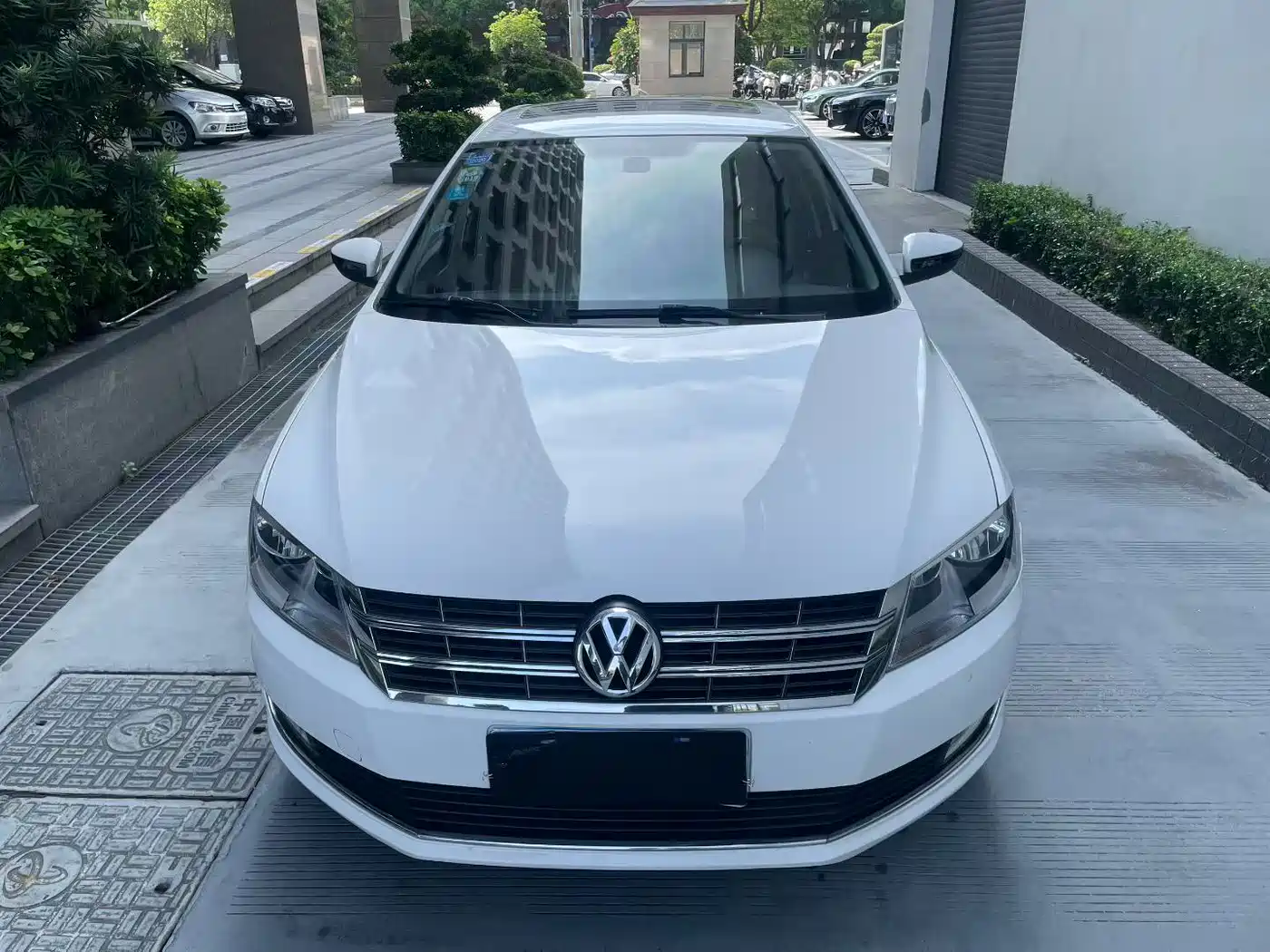 Volkswagen Gran Lavida Hatchback