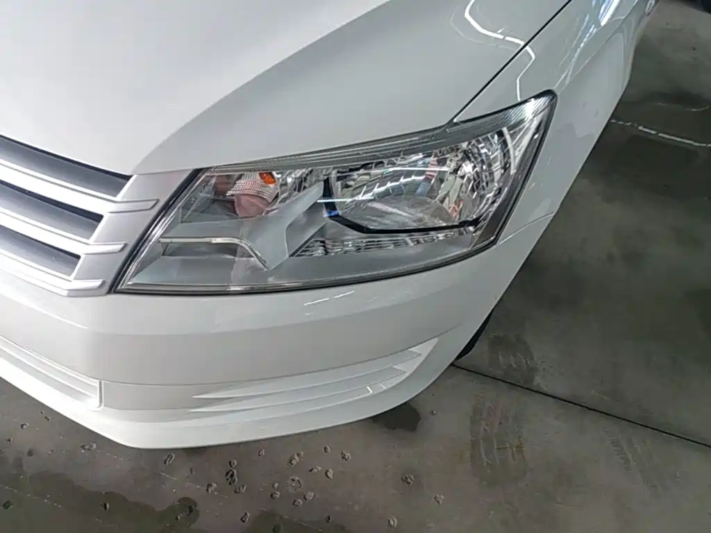 Volkswagen Santana — миниатюра 24