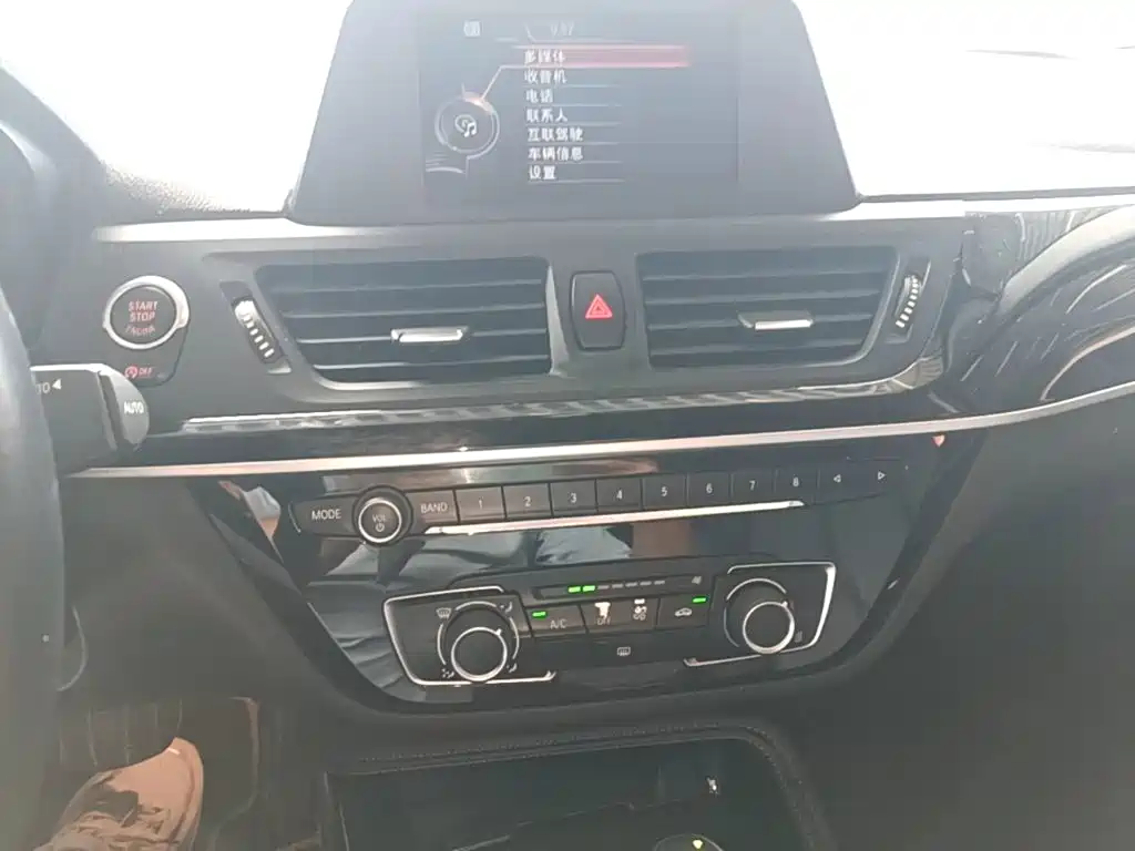 BMW 1 Series — миниатюра 13