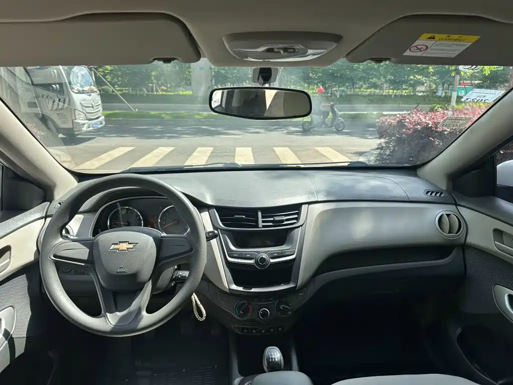 Chevrolet Sail — миниатюра 6