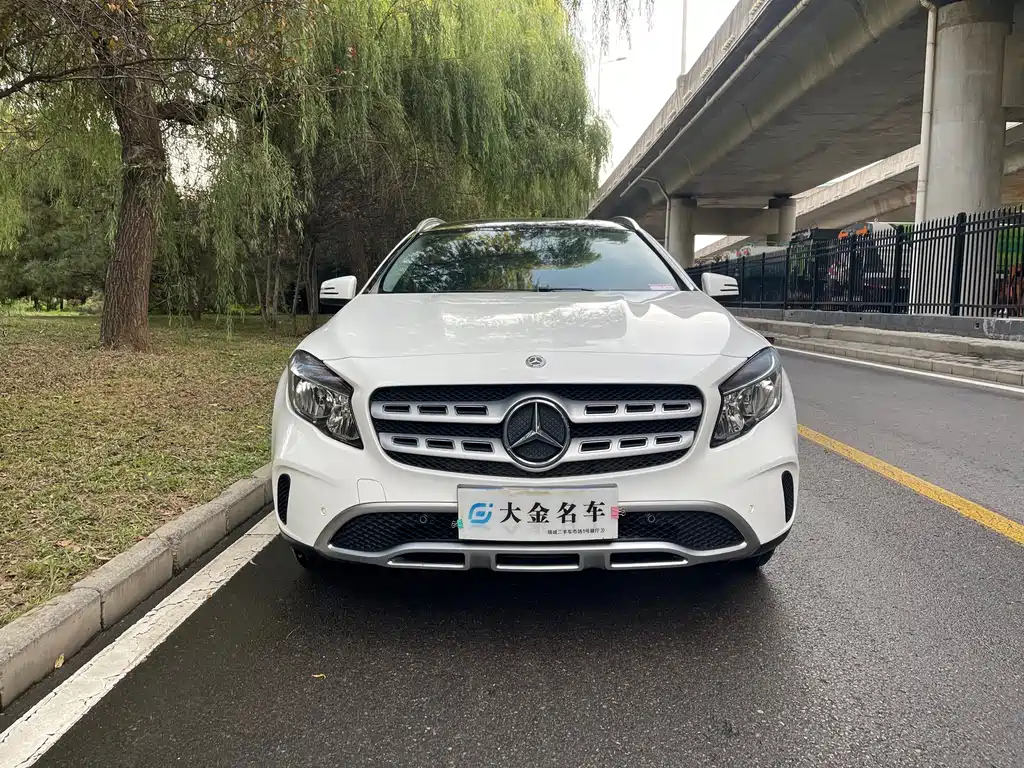 Mercedes-Benz GLA — миниатюра 3
