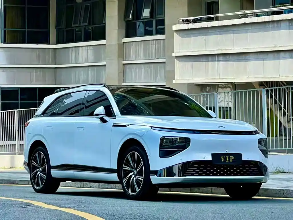 XPeng G9 — миниатюра 4