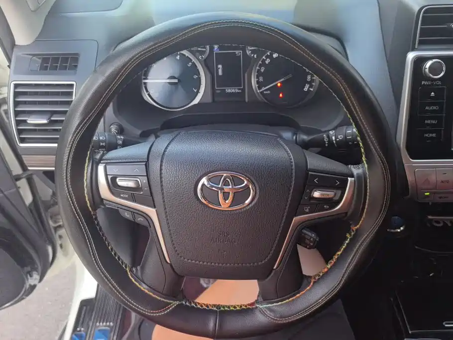 Toyota Prado — миниатюра 15
