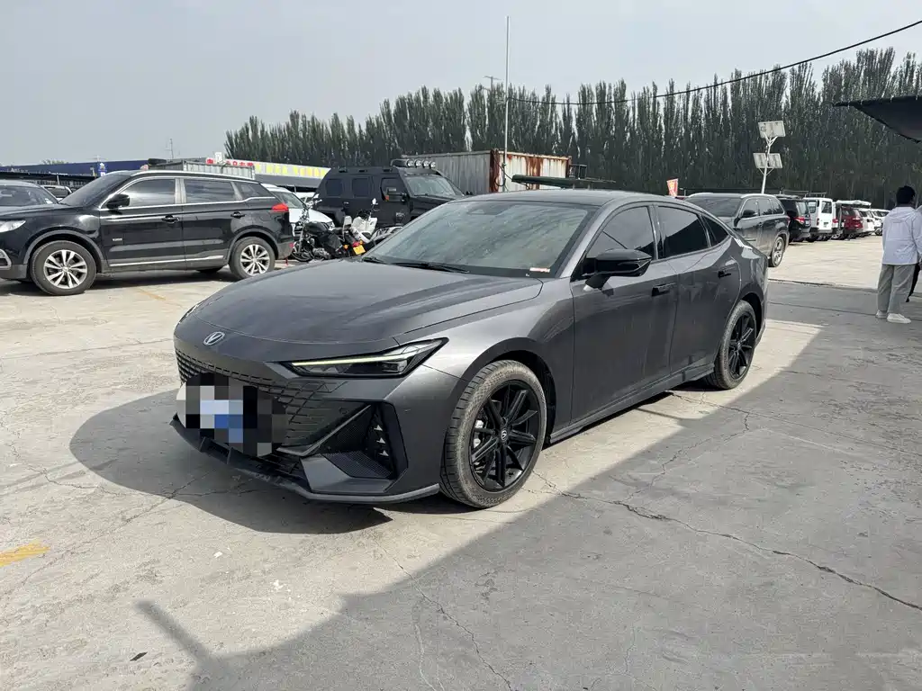Changan UNI-V