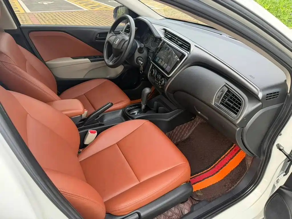 Honda City — миниатюра 6