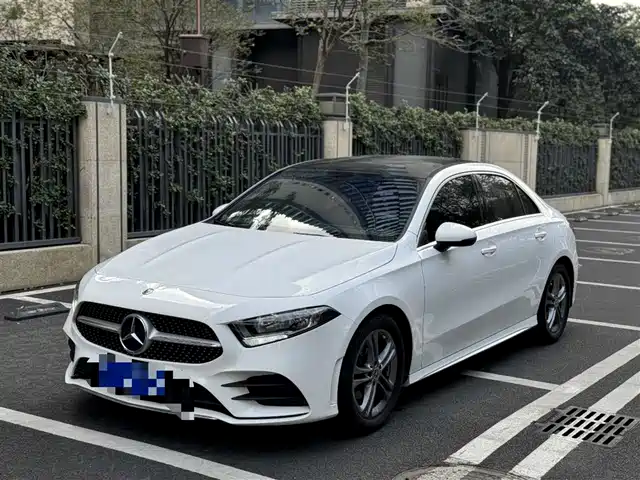 MERCEDES-BENZ A CLASS
