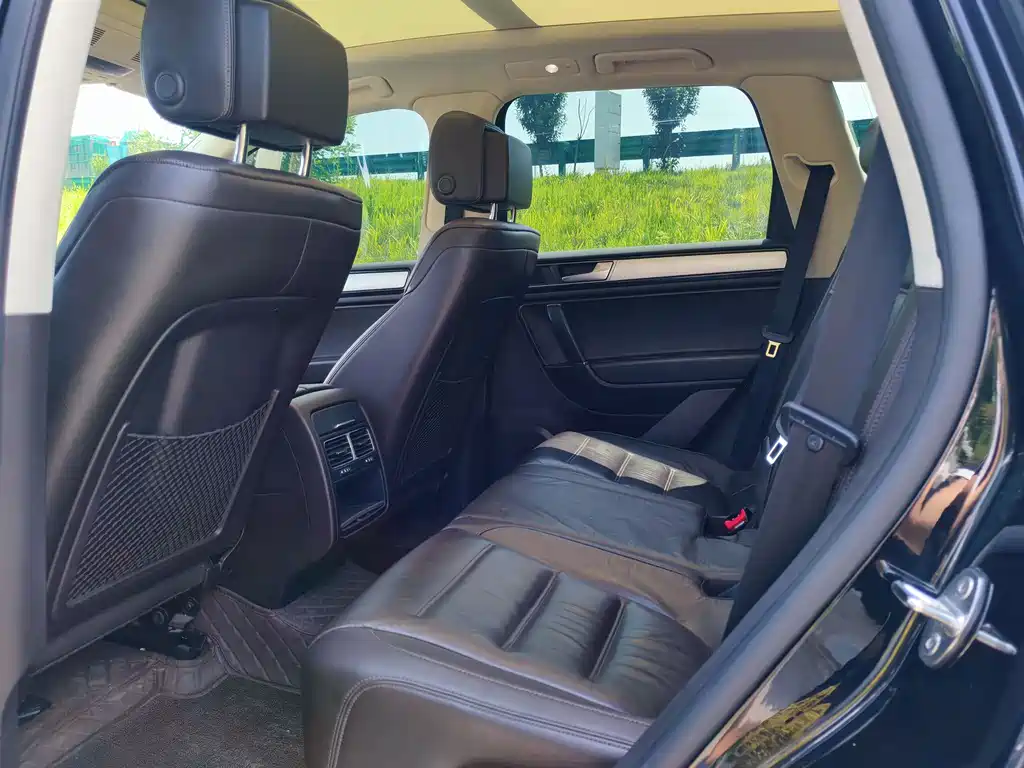 Volkswagen Touareg 2017 3.0TSI