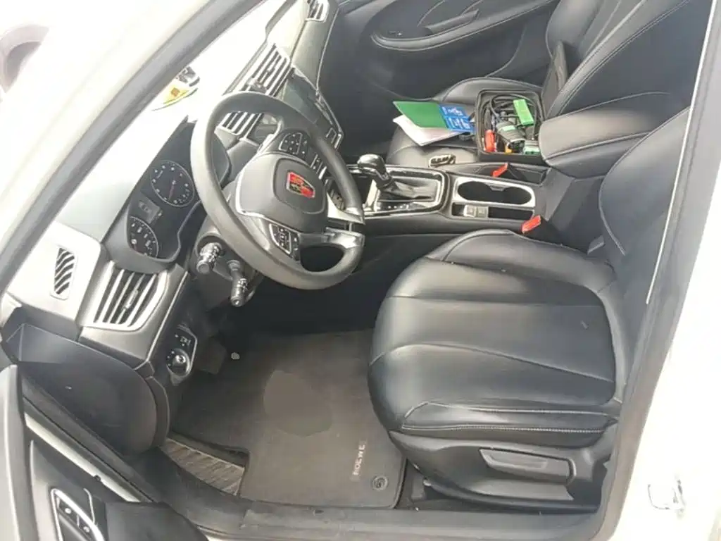 Roewe i5 — миниатюра 20
