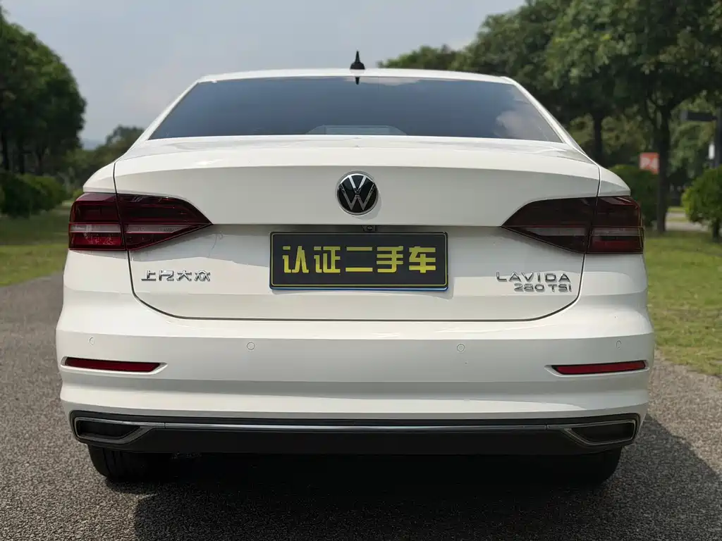 Volkswagen Lavida — миниатюра 19