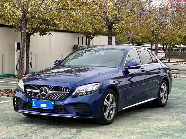 MERCEDES BENZ C CLASS