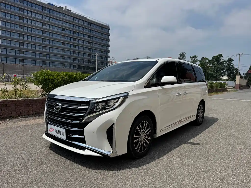 2021 GAC Trumpchi M8 - zdjęcie 1 z 30