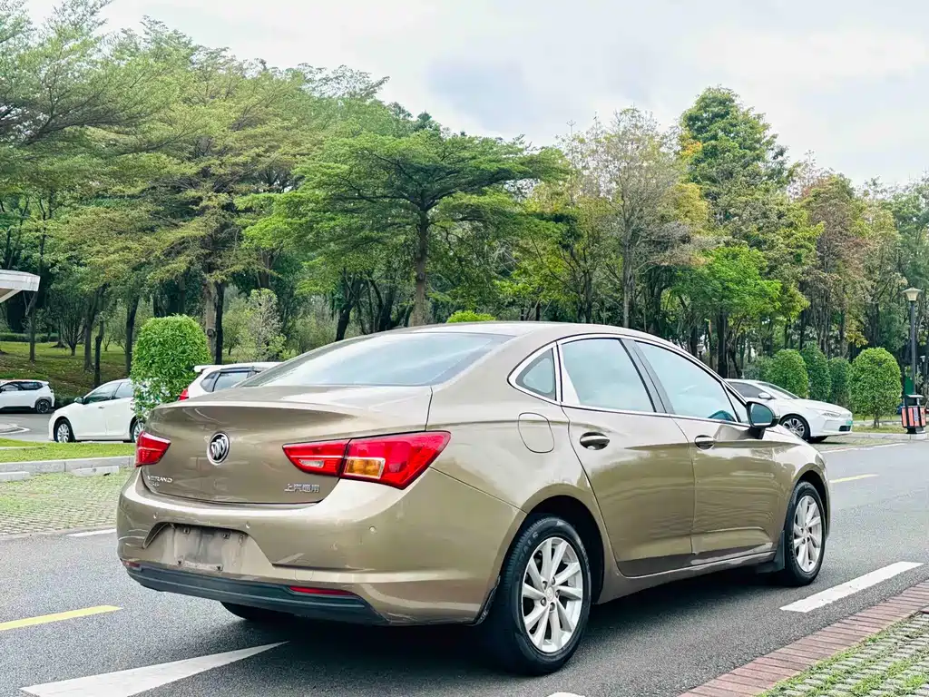 Buick Verano — миниатюра 5