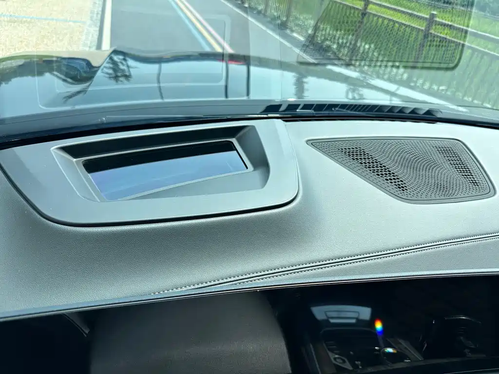 BMW X5 — миниатюра 8