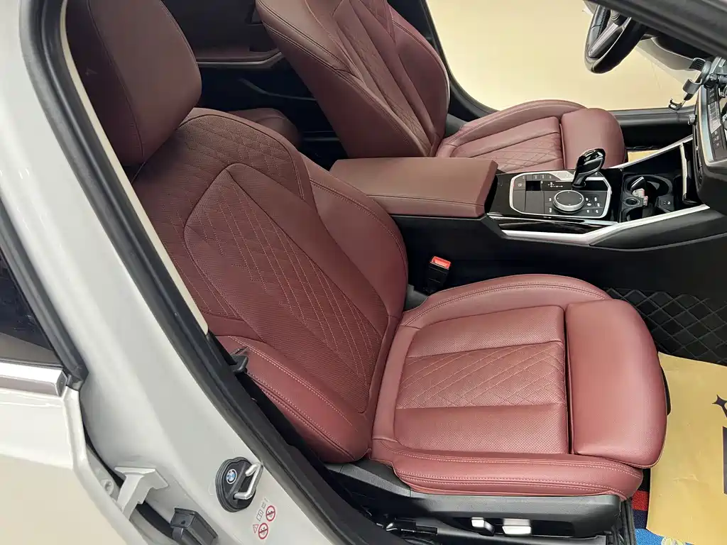 BMW 3 Series — миниатюра 10