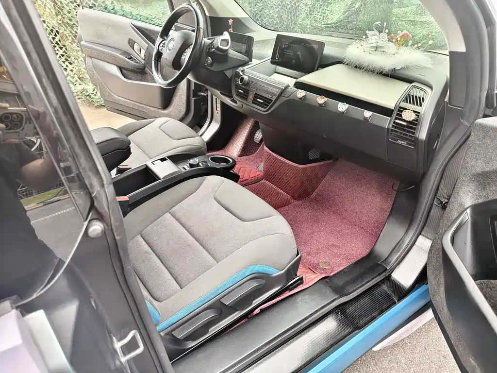BMW i3 (Import) — миниатюра 13