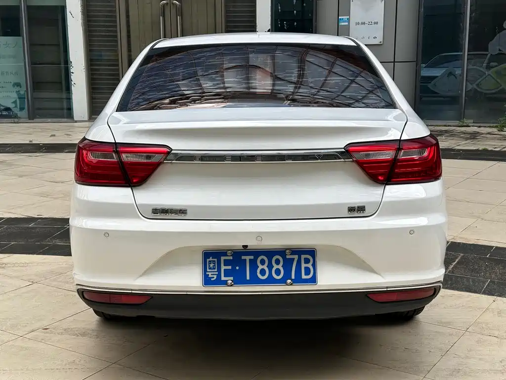 Geely Vision — миниатюра 5