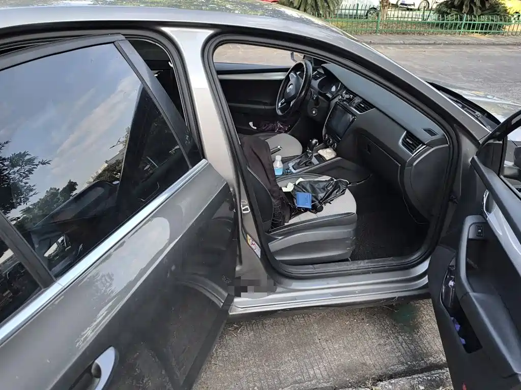 Skoda Octavia — миниатюра 18