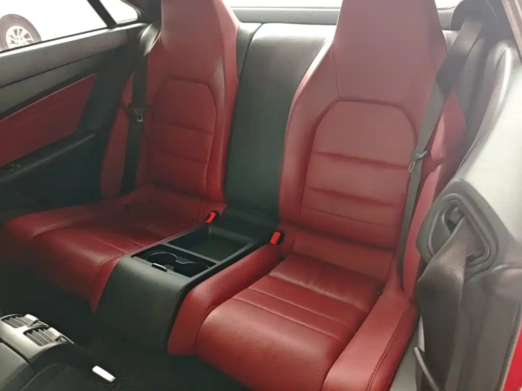 Mercedes-Benz E-Class (Import) — миниатюра 17