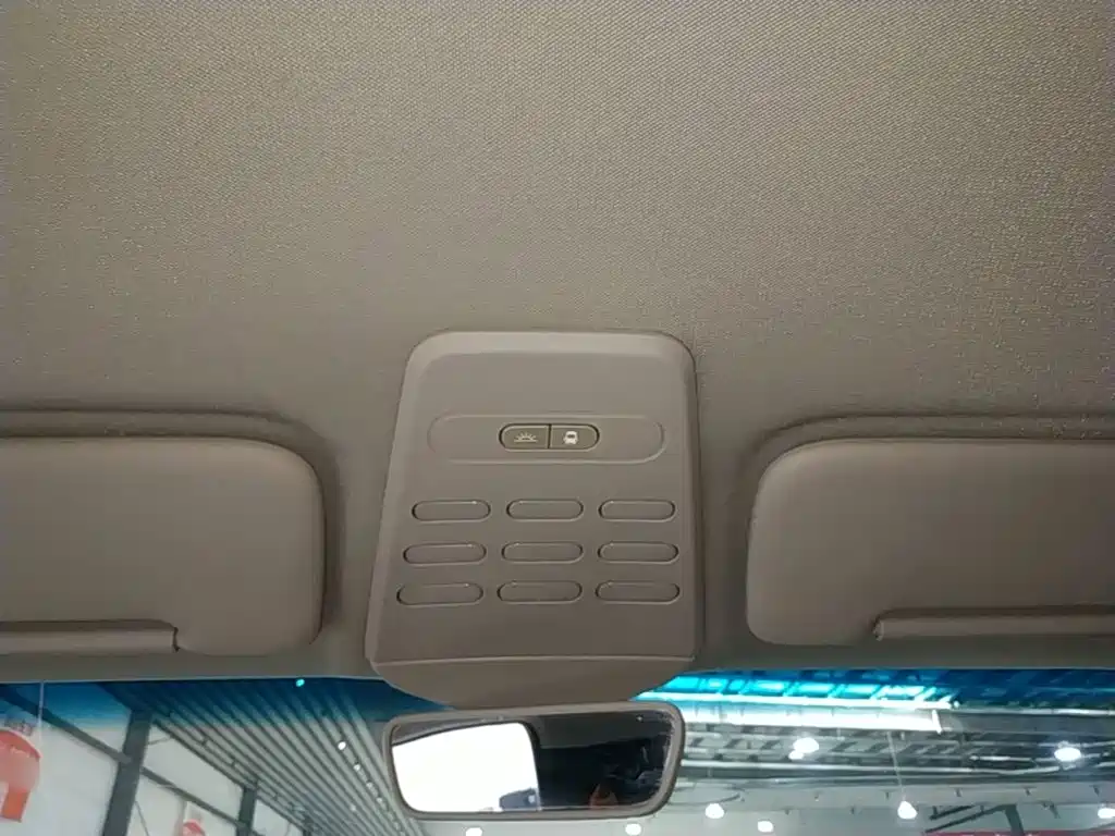 Baojun E100 — миниатюра 18