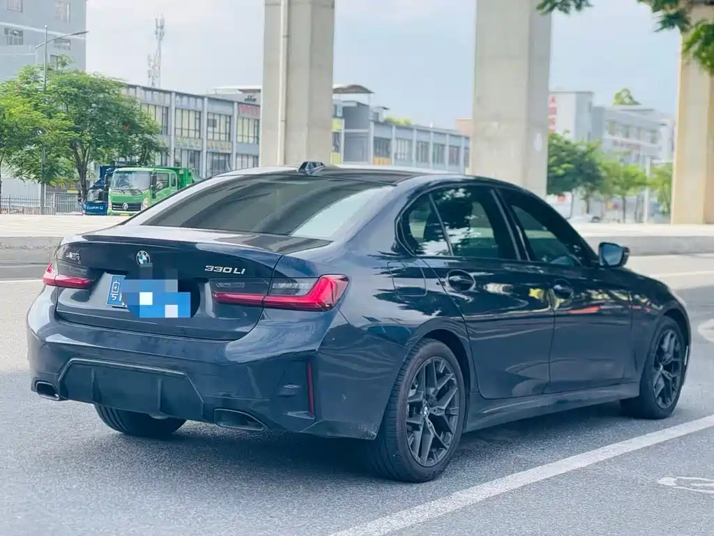 BMW 3 Series — миниатюра 5