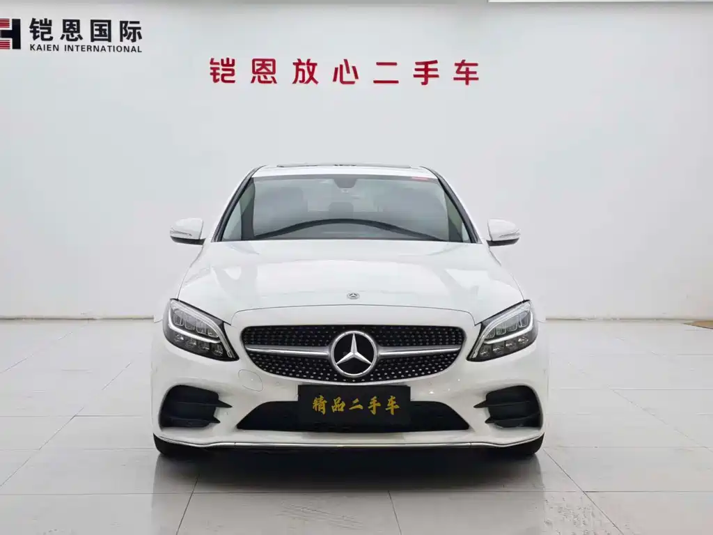 Mercedes-Benz C-Class — миниатюра 2