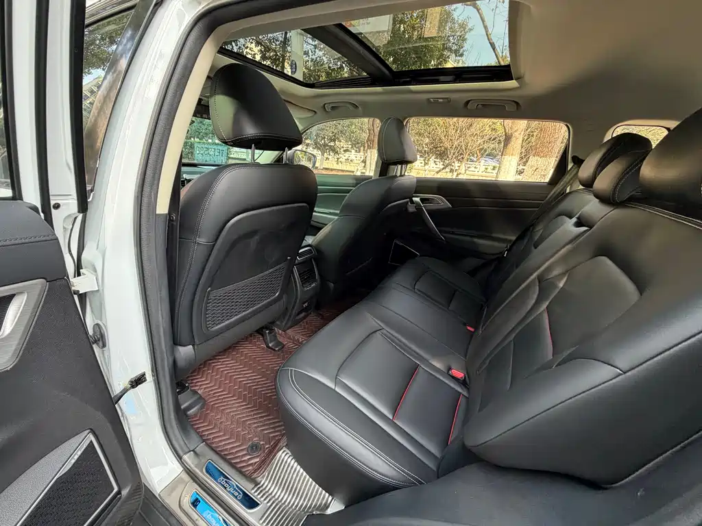 GEELY AUTOMOBILE BOYUE