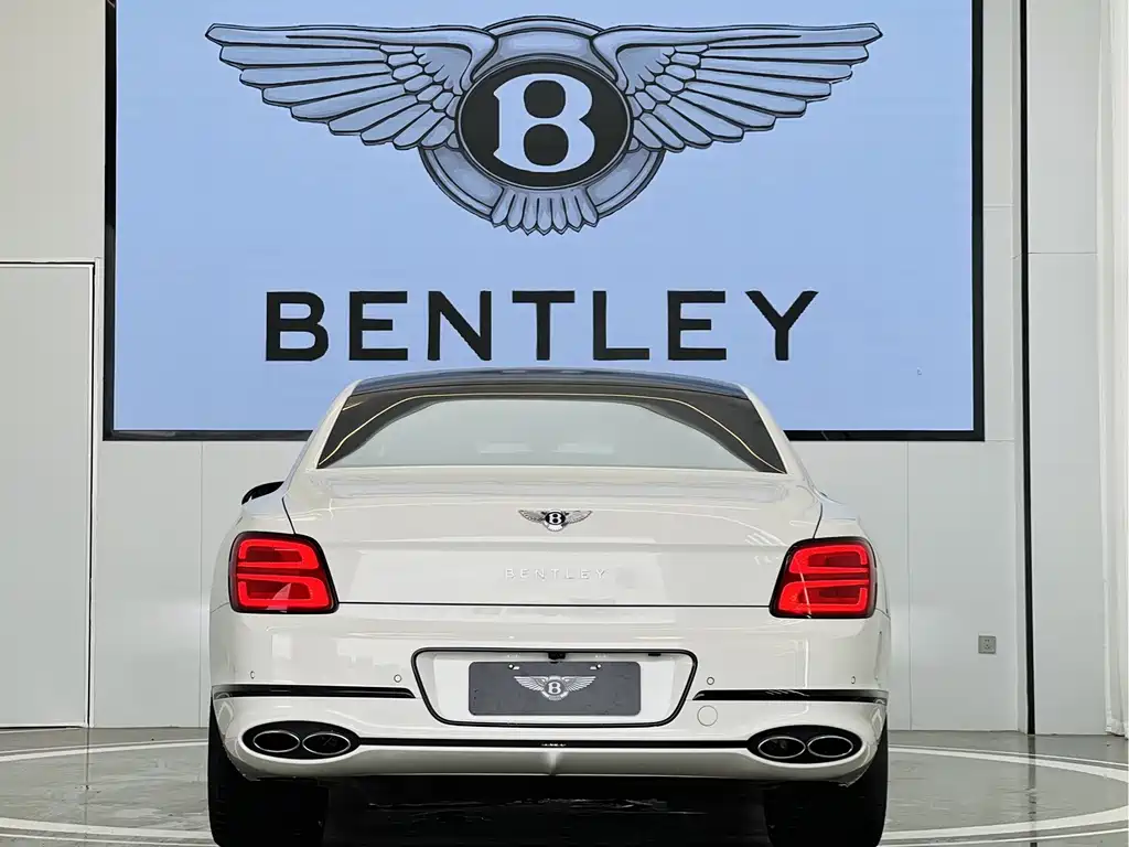 Bentley Flying Spur — миниатюра 15