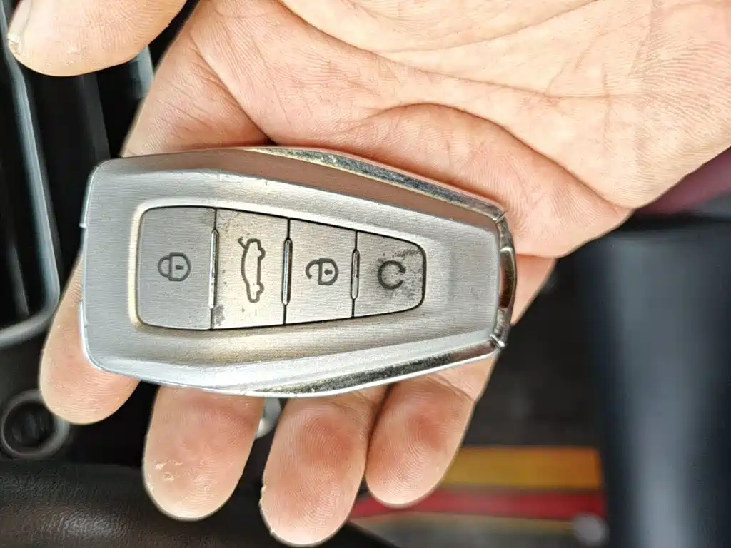 Geely Binyue — миниатюра 9