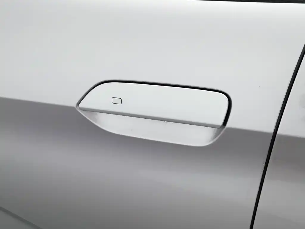 BYD Dolphin — миниатюра 18