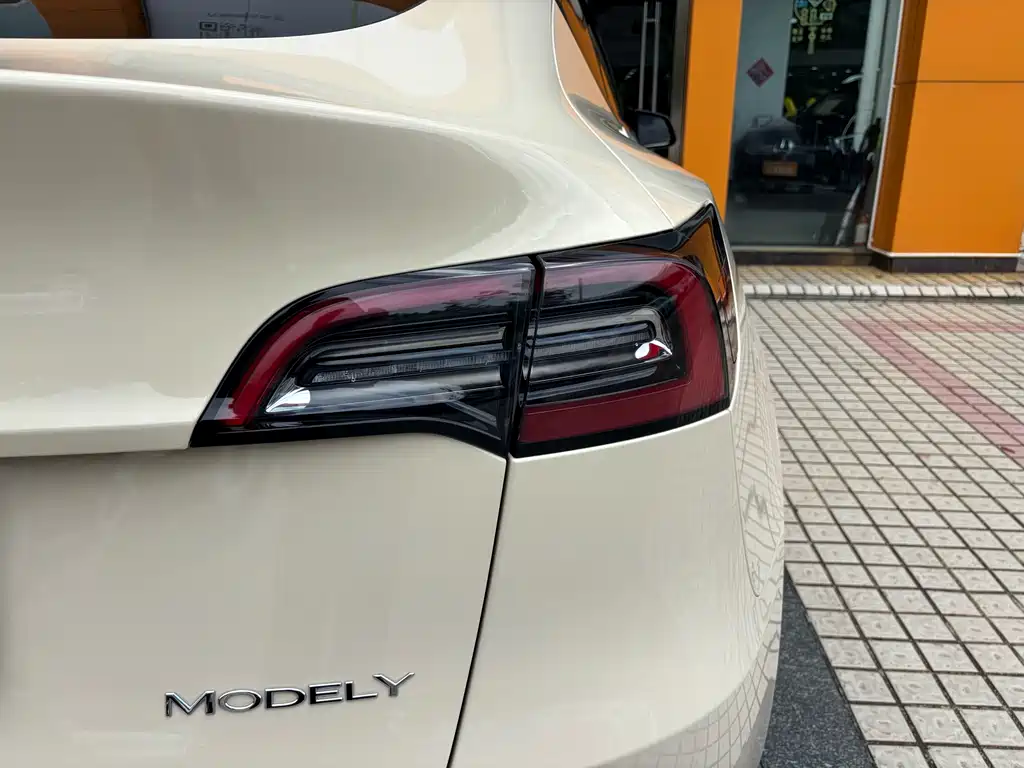 Tesla Model Y — фотографии объявления, Фото 31