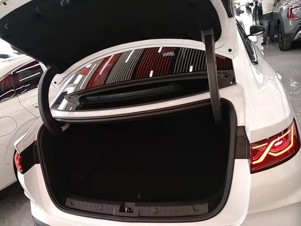 BYD Qin L — миниатюра 19