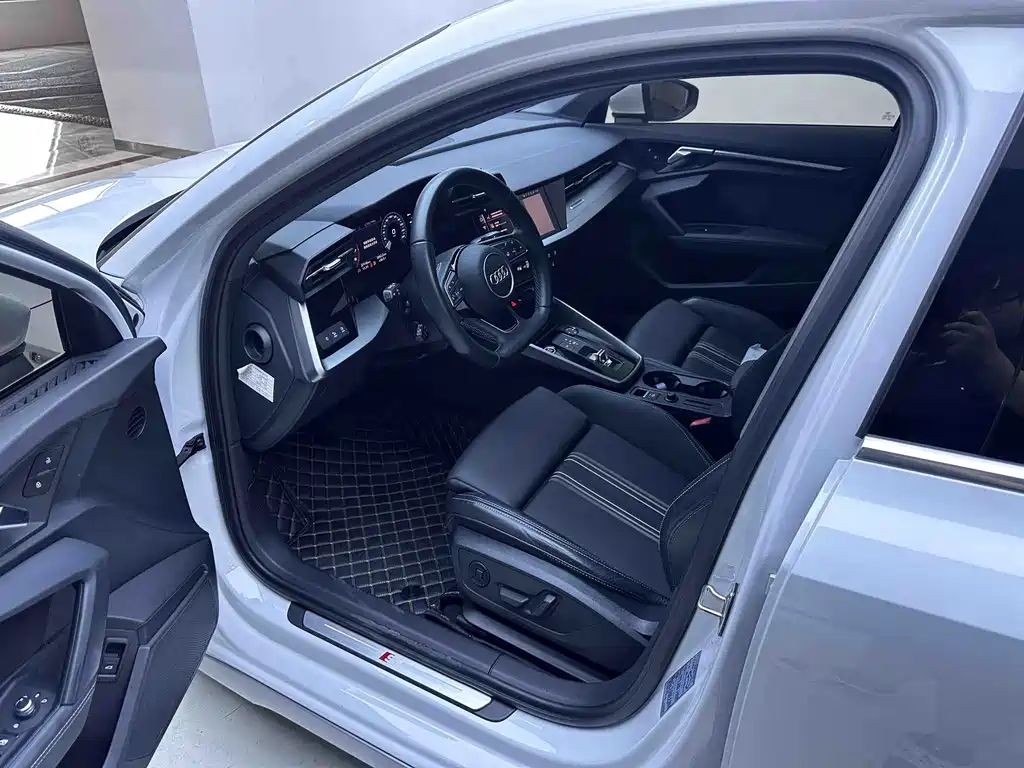 Audi A3 — миниатюра 11