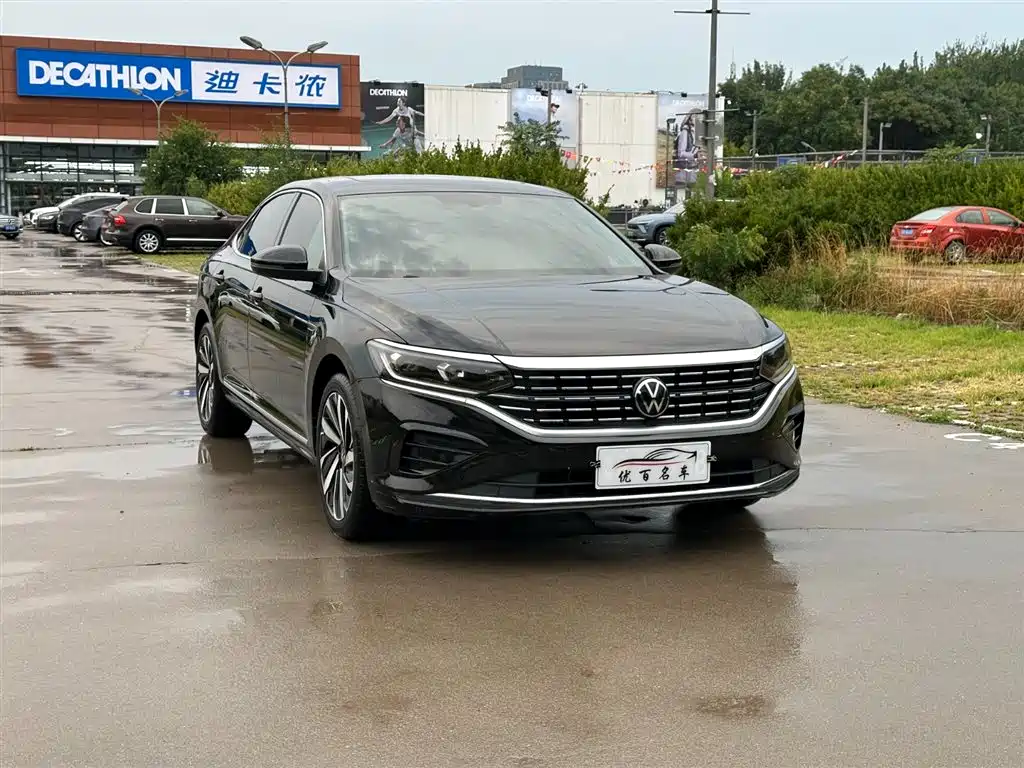 Volkswagen Passat 2023 330TSI Elite