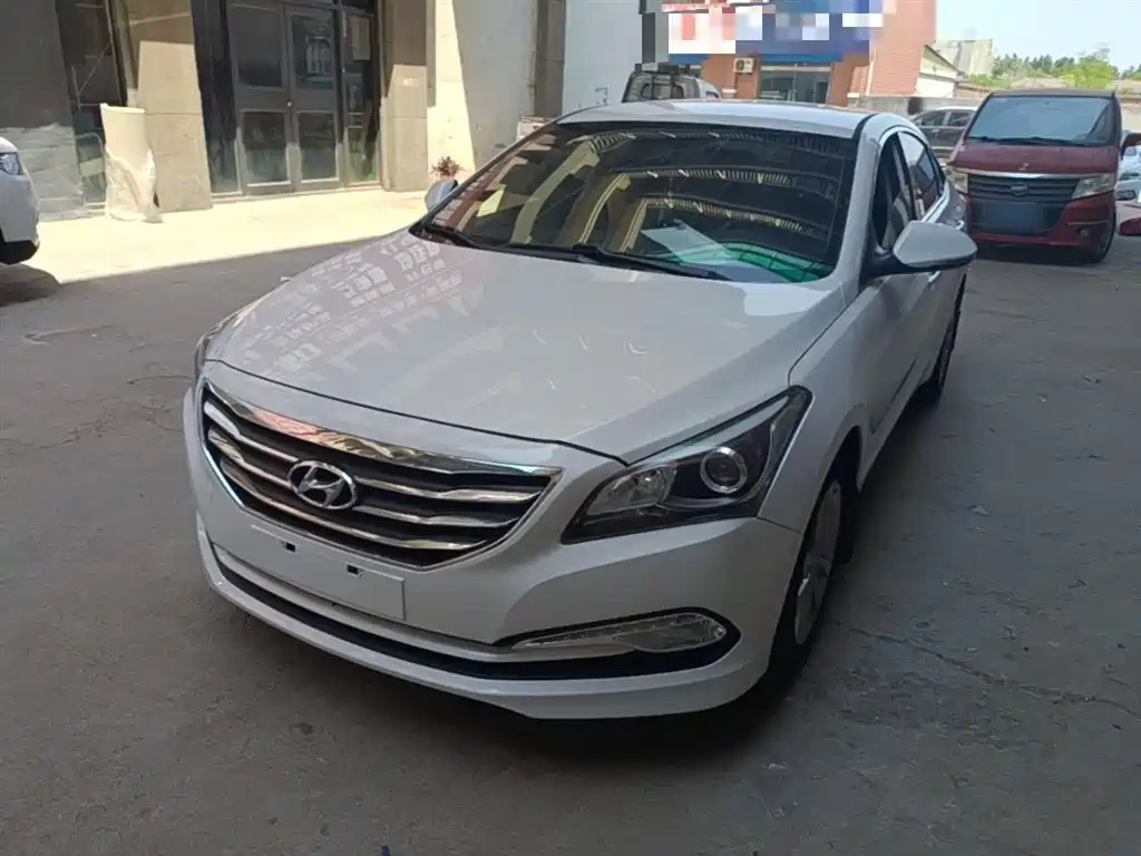 Купить Hyundai Mistra