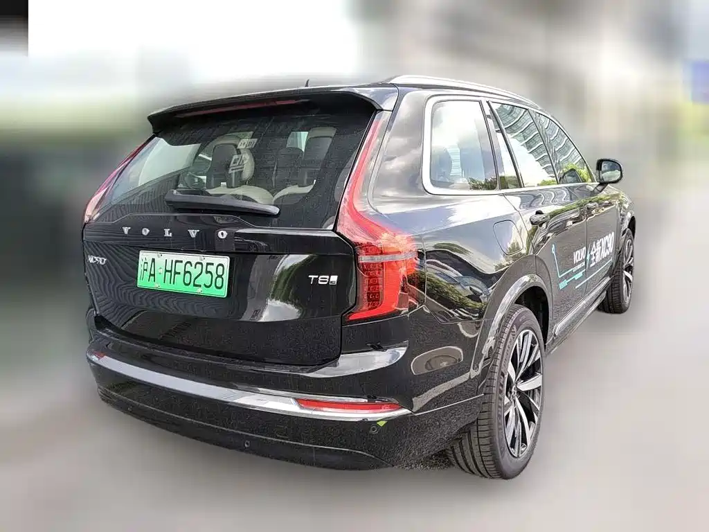 Volvo XC90 PHEV — миниатюра 4