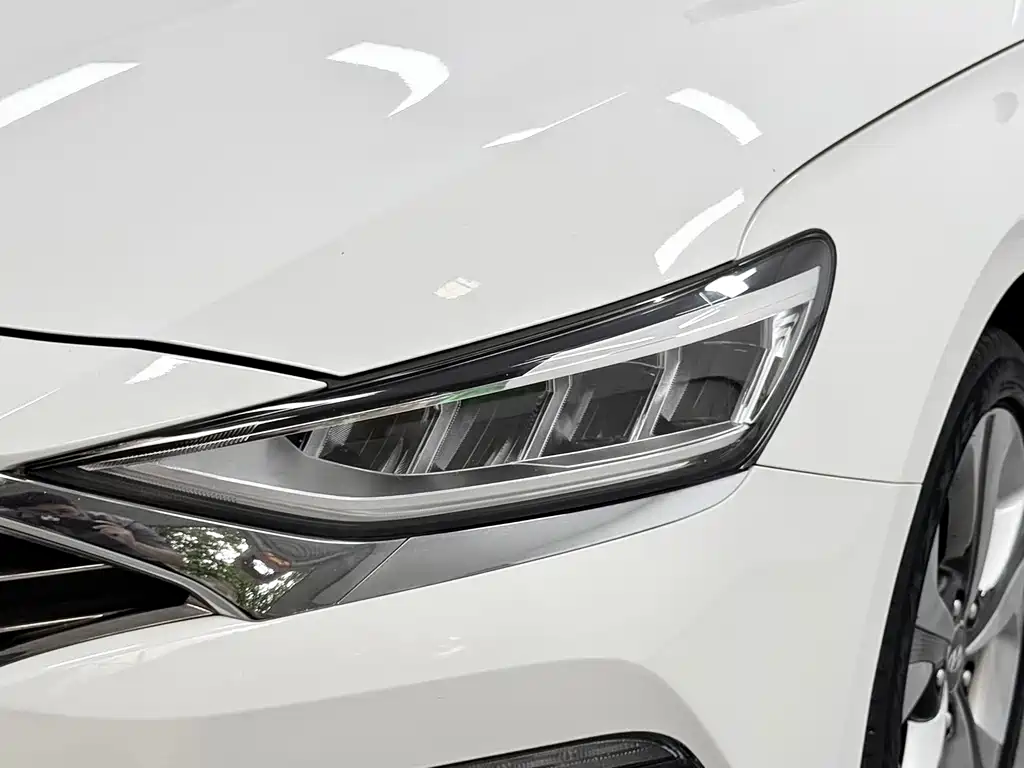 Hyundai Fista — миниатюра 8