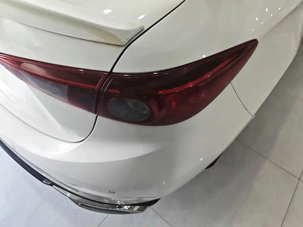 Mazda 3 Axela — миниатюра 8