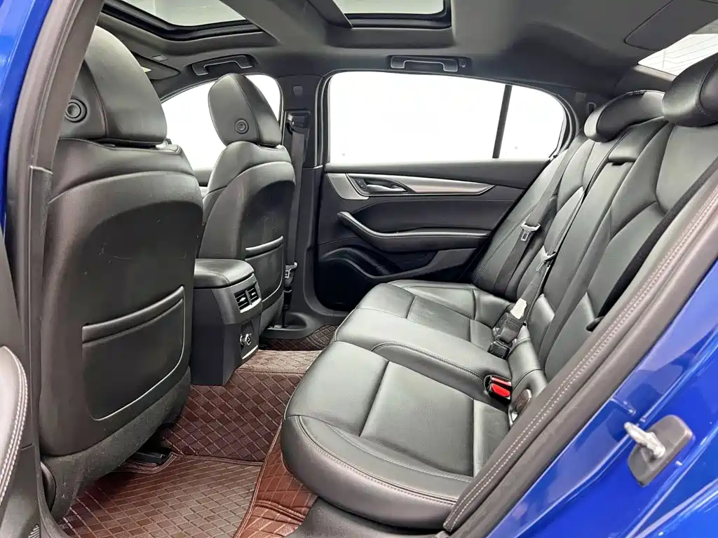 Cadillac CT5 28T Luxury Type, фото 18