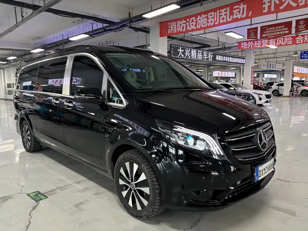 MERCEDES-BENZ VITO