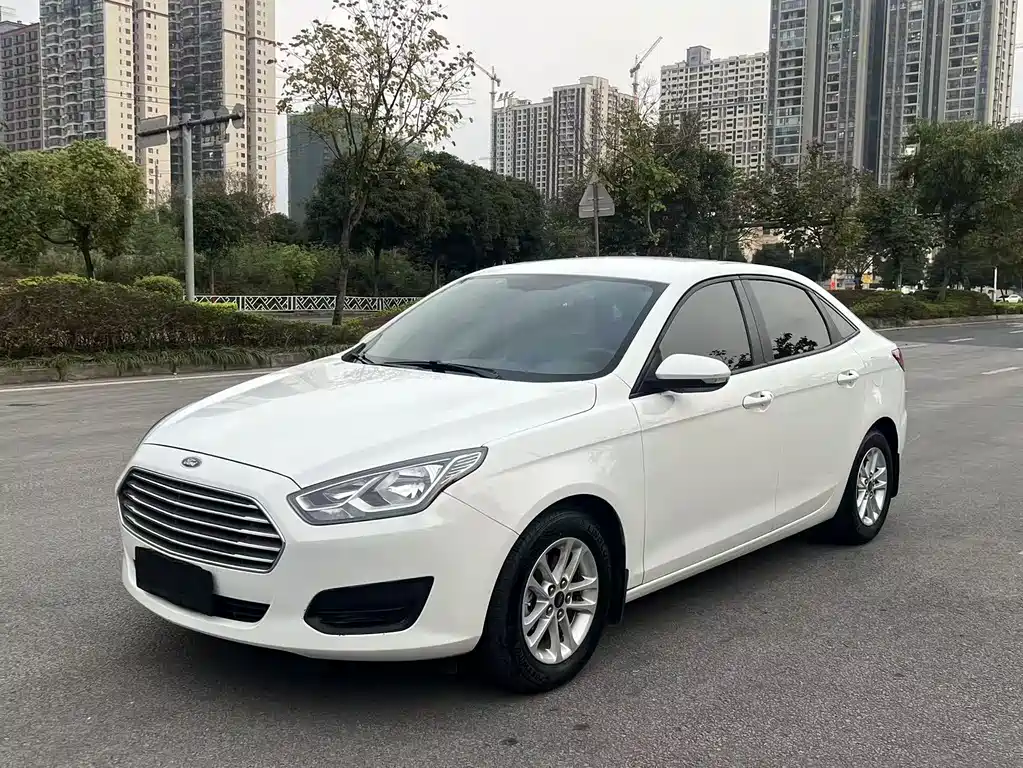 Ford Escort 2020