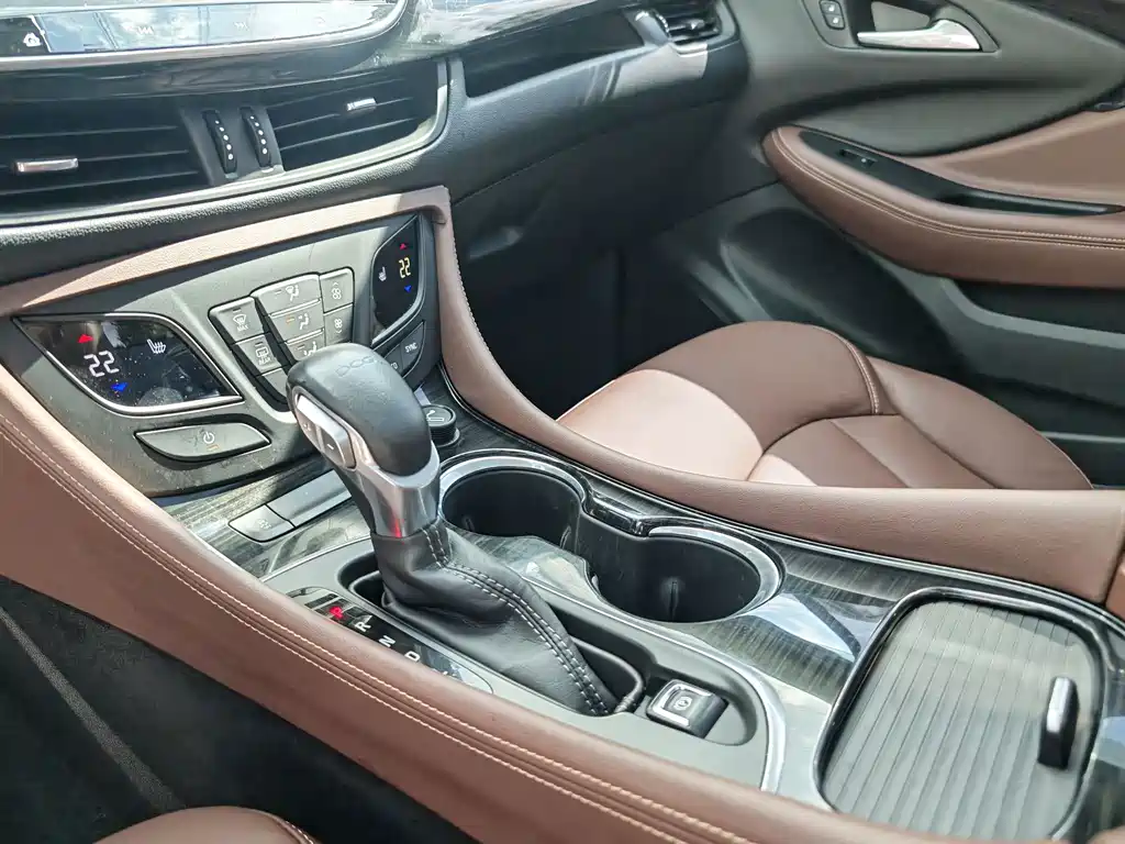 Buick Envision Plus — миниатюра 16