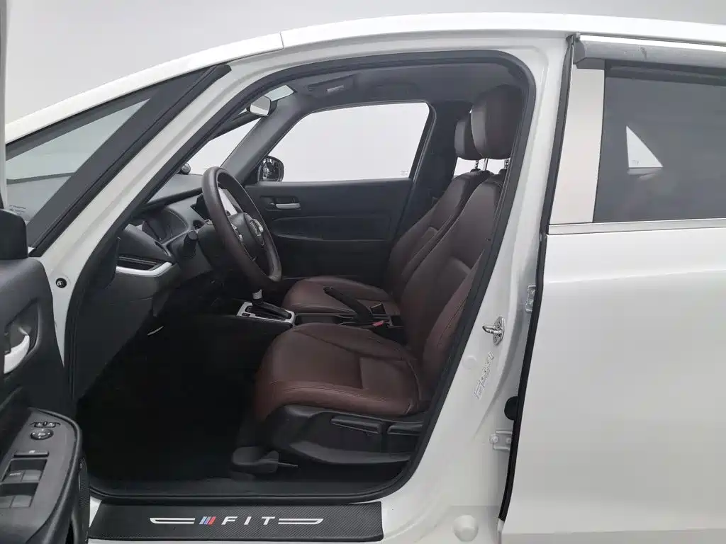 Honda Fit — миниатюра 10