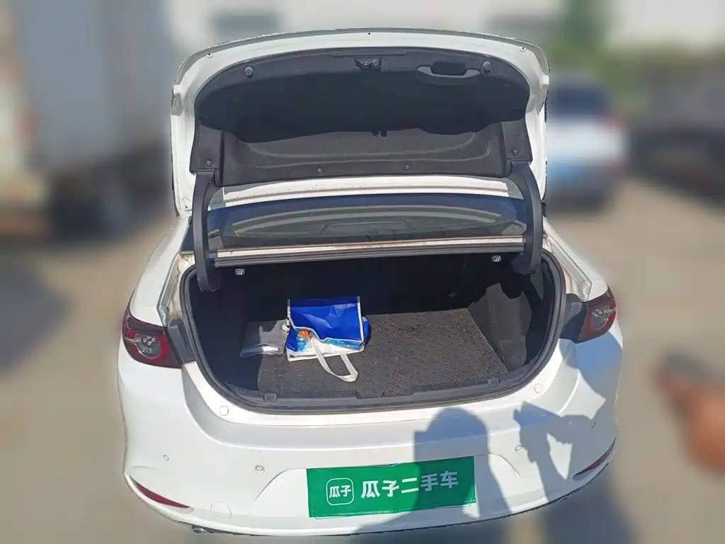Mazda 3 Axela — миниатюра 20